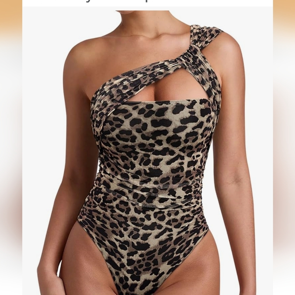 NWT REORIA Womens One Shoulder Asymmetrical Leopard Print Mesh Ruched Backless